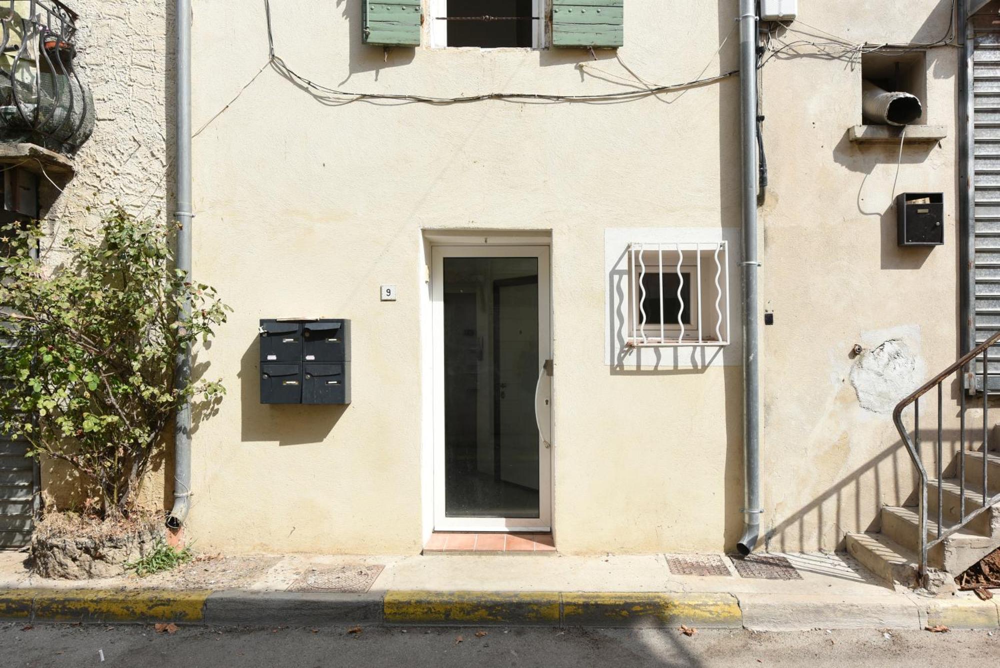 Studio Garrigue La Fare-les-Oliviers Exterior foto